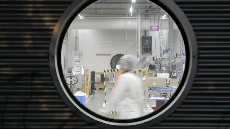 Elles travaillent la nuit (Les Monteuses et monteurs associ&eacute;s)