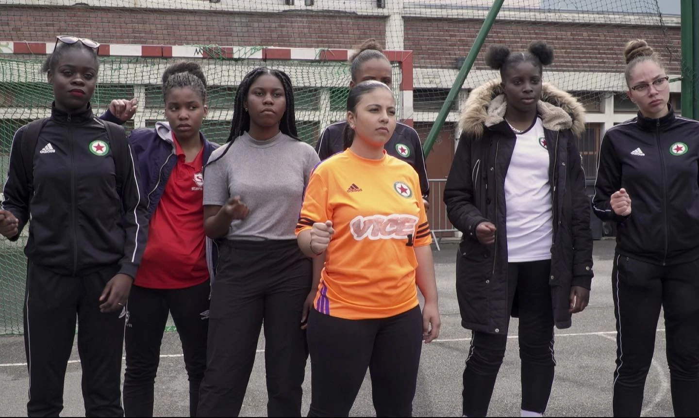 En terrain libre (Les Monteuses et monteurs associ&eacute;s)