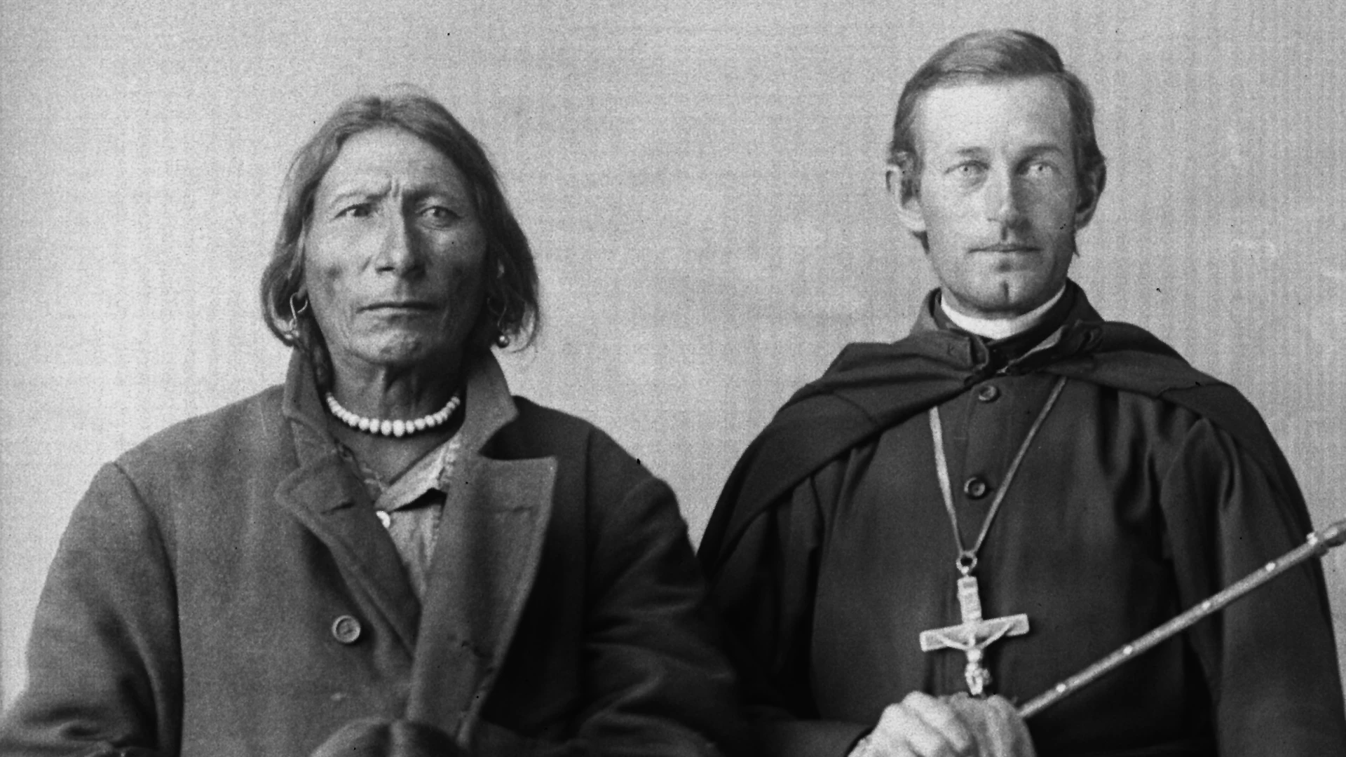 Exterminez toutes ces brutes (Les Monteuses et monteurs associ&eacute;s)