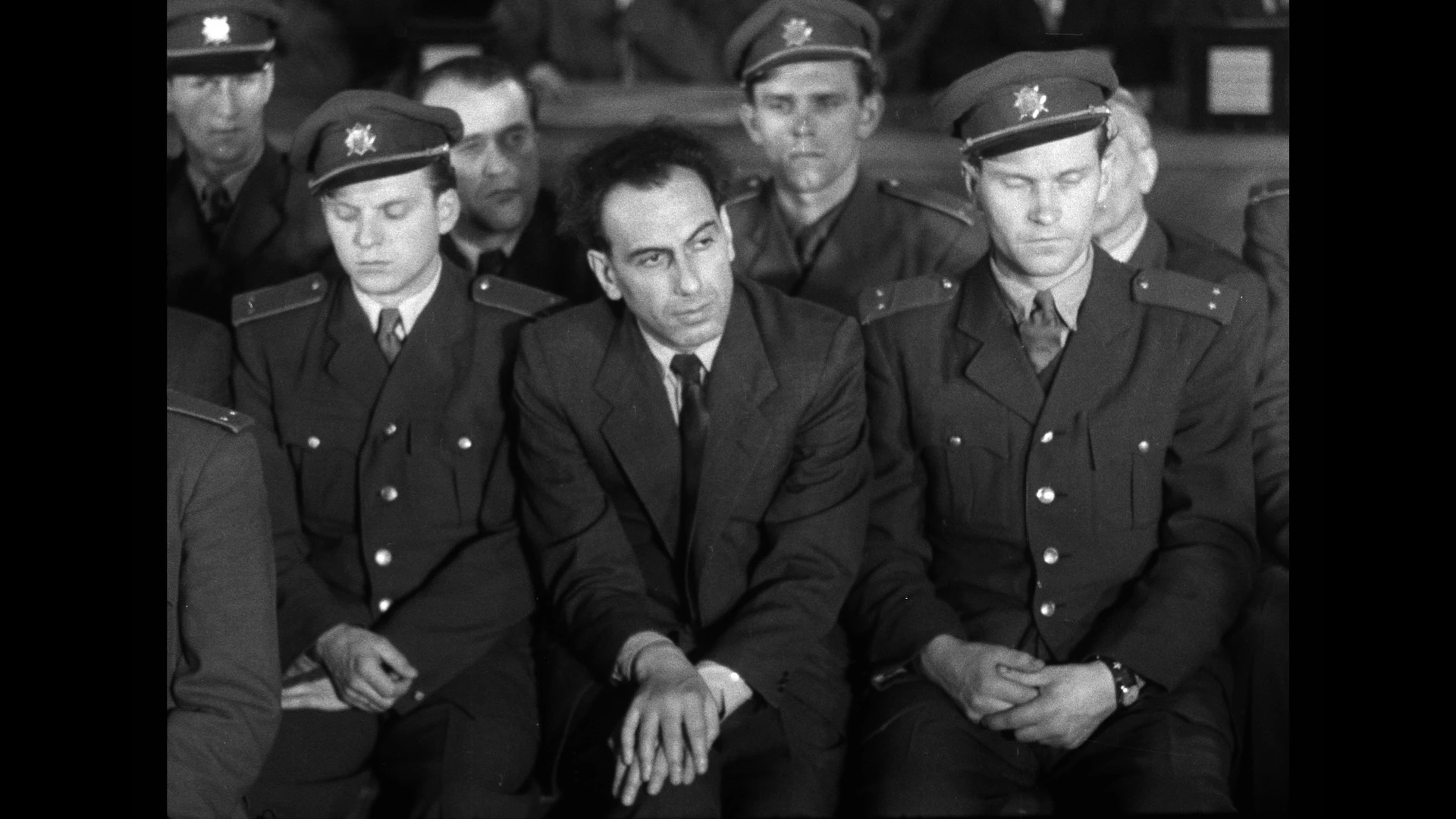 Le Proc&egrave;s &ndash;&nbsp;Prague 1952 (Les Monteuses et monteurs associ&eacute;s)