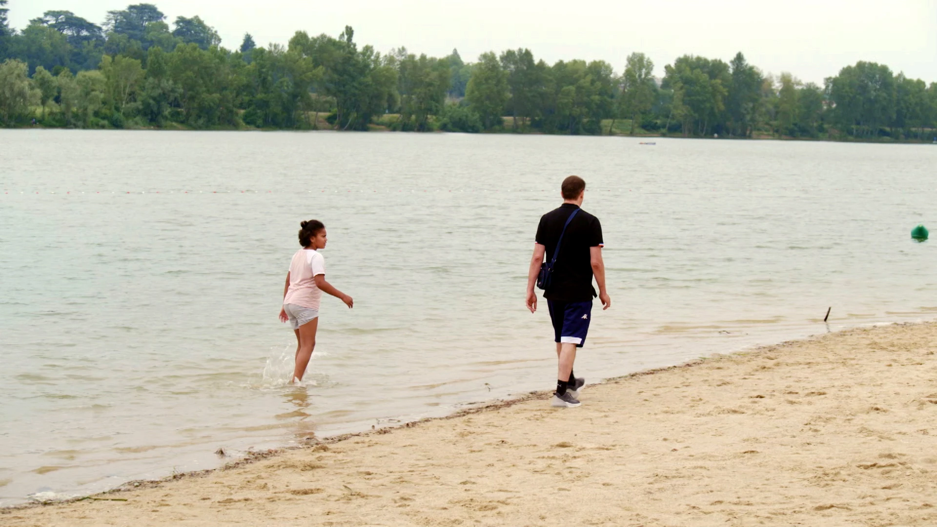 Un c&oelig;ur qui bat &agrave; nouveau (Les Monteuses et monteurs associ&eacute;s)
